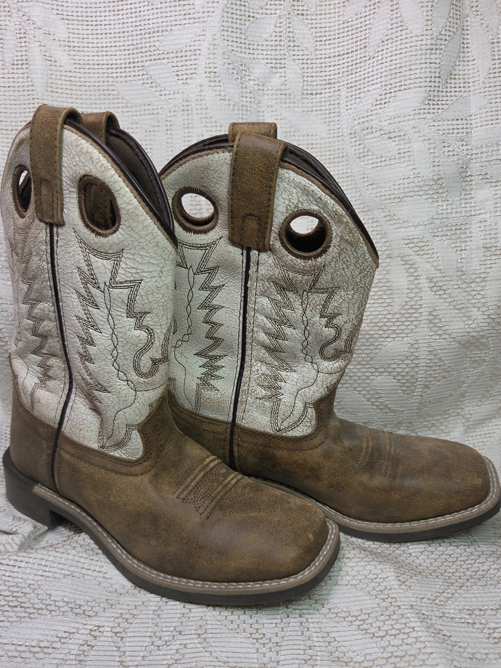 Cody James Boys' Luke Western Boots - Broad Square Toe Sz:2D